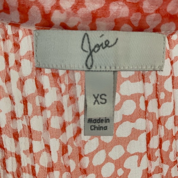 Joie: Silk Button down Blouse Sz: XS - Picture 5 of 7